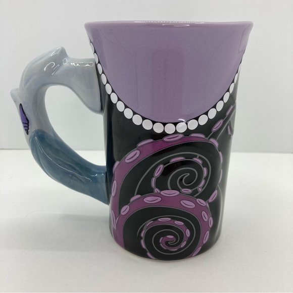 Disney Parks Pearls & Shell Ursula Mug - Picture 4 of 9